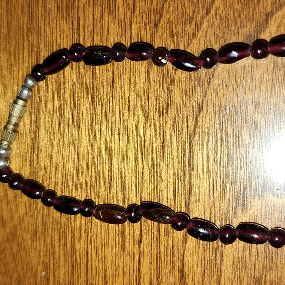 Natural Polished Red Garnet Bead Necklace - Picture 2 of 4